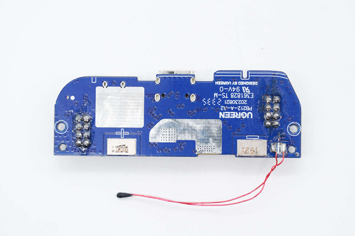 Disassembly Report: UGREEN 10000mAh Magnetic Wireless Charging Power Bank PB561 - Charging Head Network