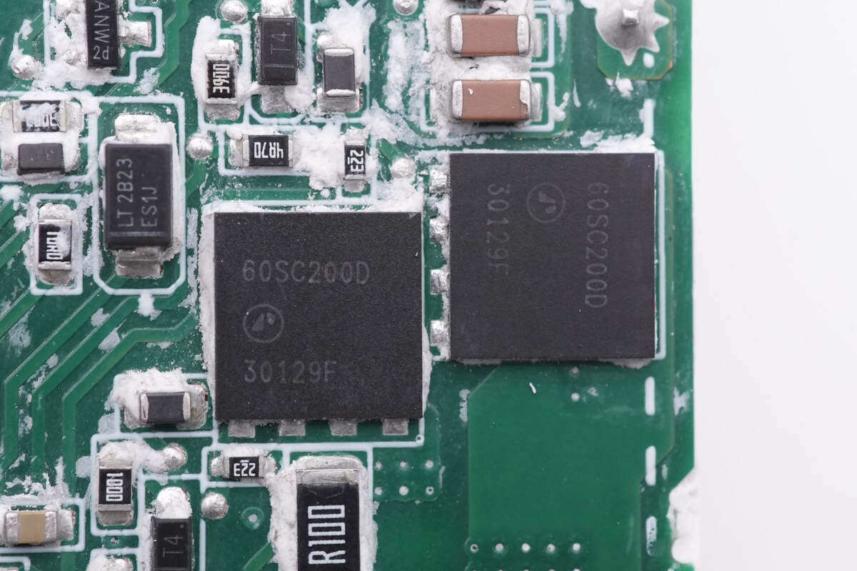 Disassembly report: DELL 165W PD3.1 gallium nitride power adapter LA165PM210-Charging Head Network