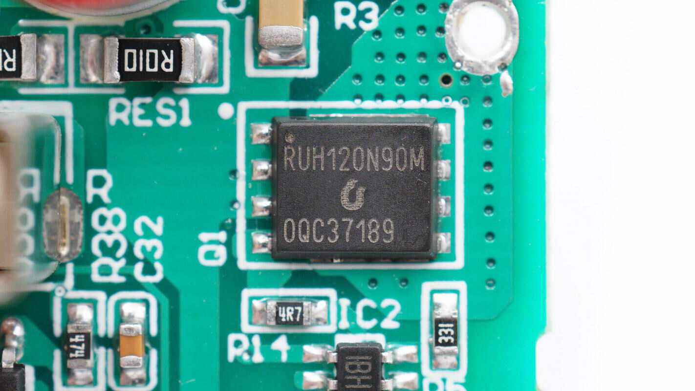 Disassembly report: NVC NVC 65W 1A1C fast charging 86 panel N25-Charging Head Network