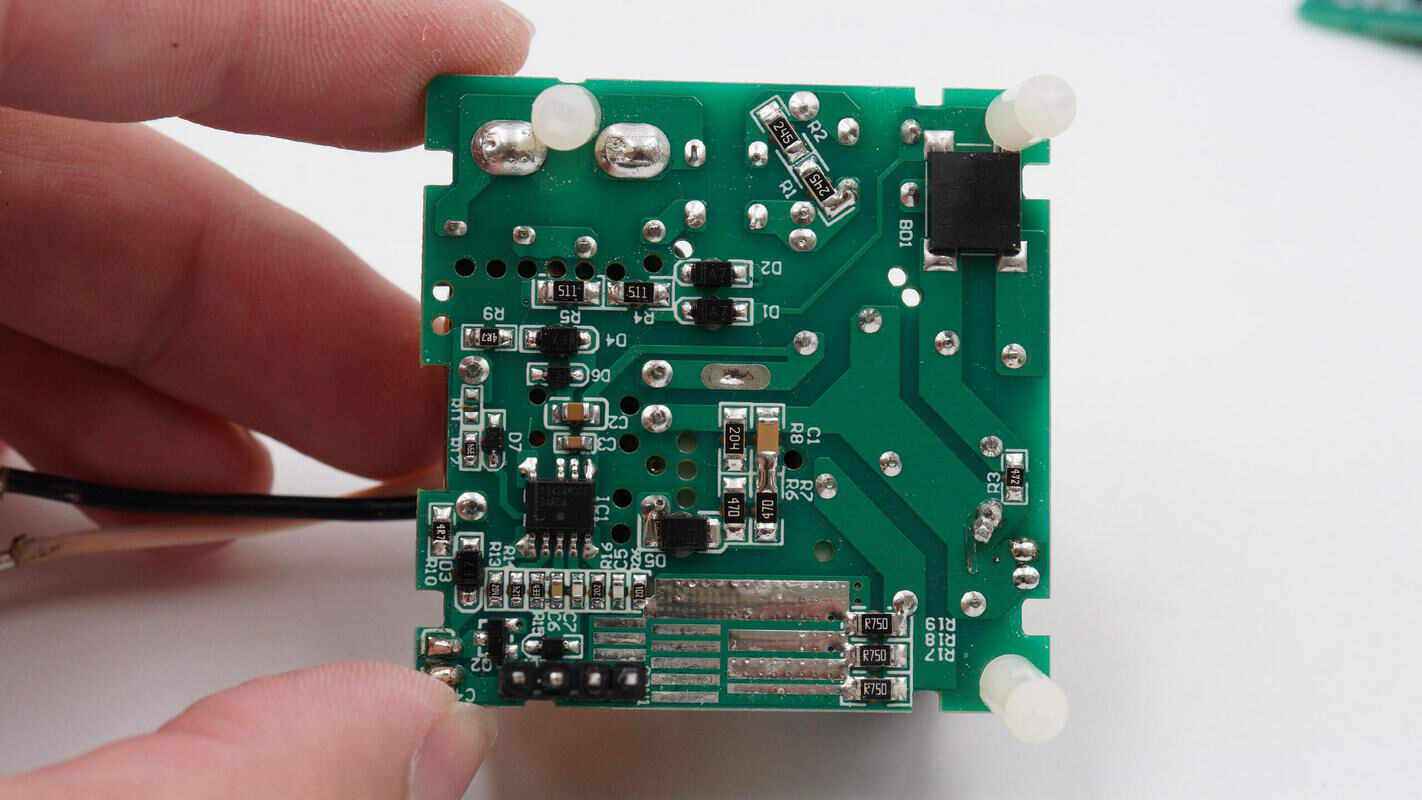 Disassembly report: NVC NVC 65W 1A1C fast charging 86 panel N25-Charging Head Network