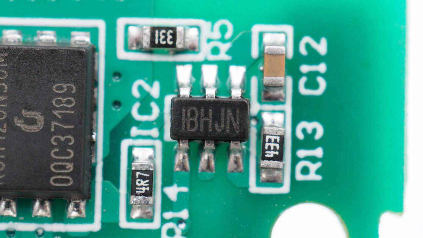 Disassembly report: NVC NVC 65W 1A1C fast charging 86 panel N25-Charging Head Network