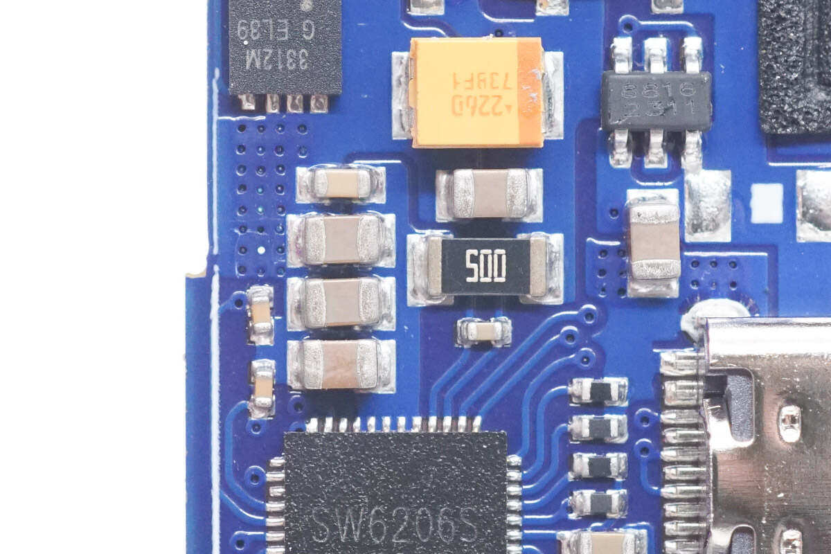 Disassembly Report: UGREEN 10000mAh Magnetic Wireless Charging Power Bank PB561 - Charging Head Network